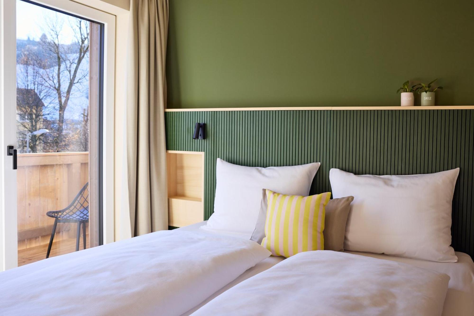 Hotel Und - Smart Alpine Stay Шладминг Экстерьер фото